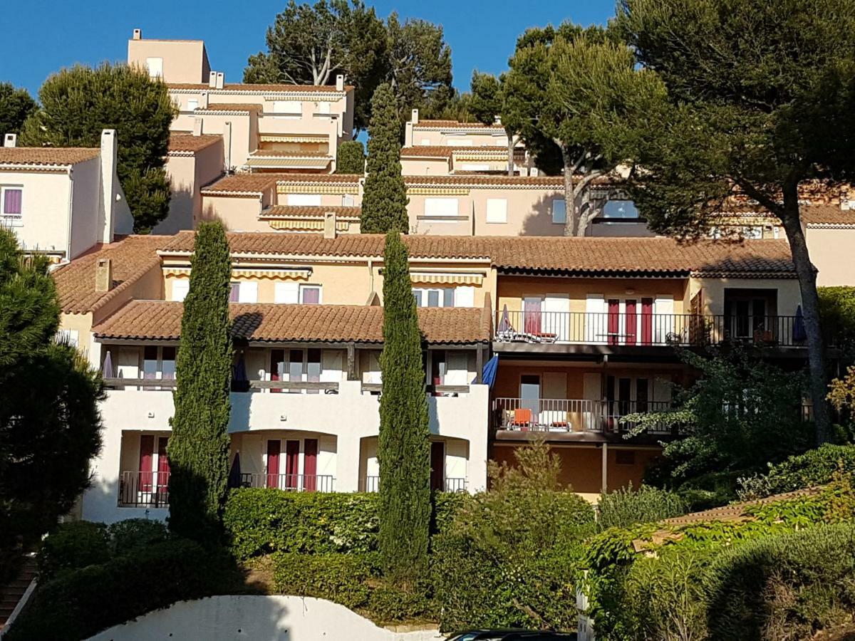 Vvf Residence Saint-Cyr-Sur-Mer Exterior photo